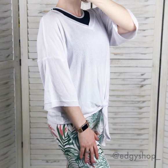 Tie Front Ribbed V-Neck Tee - Picture 3 of 6